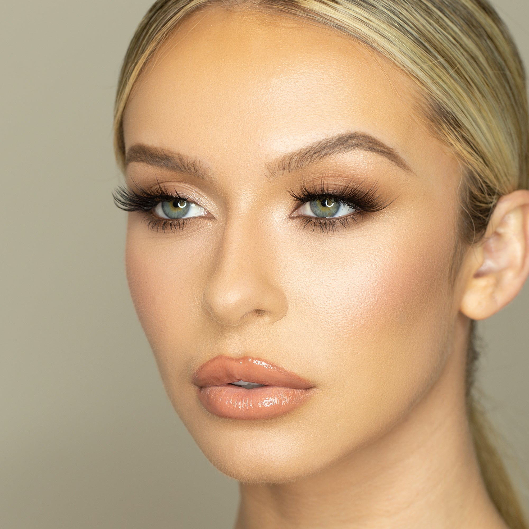 Auroras Strip Lashes